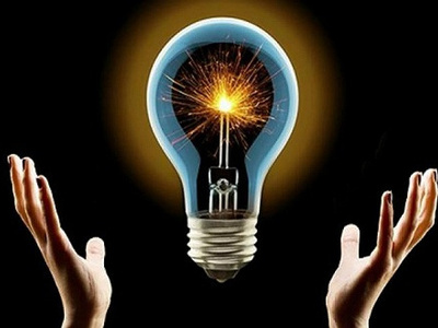 【科技早報】三星公布可折疊屏手機，歐盟或?qū)雀栝_出巨額罰單